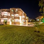 Kalender Suits Apartament Fethiye