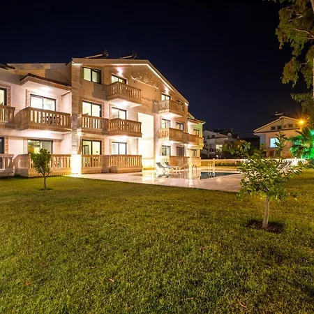 Kalender Suits Apartment Fethiye