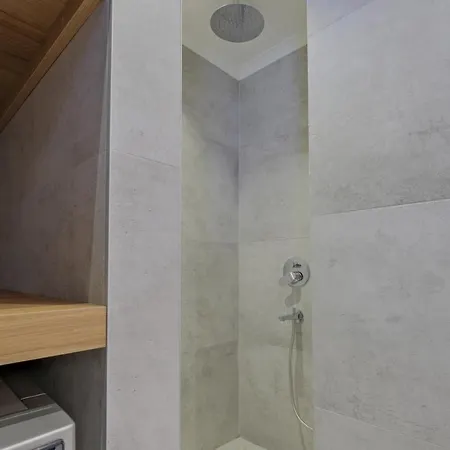 아파트 Kalender Suits *