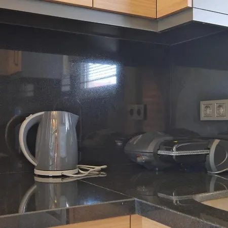 Kalender Suits 아파트 페티예