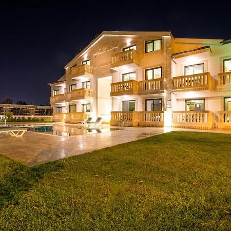 아파트 Kalender Suits *